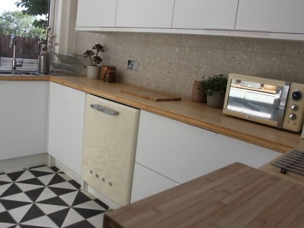 the completed kitchen