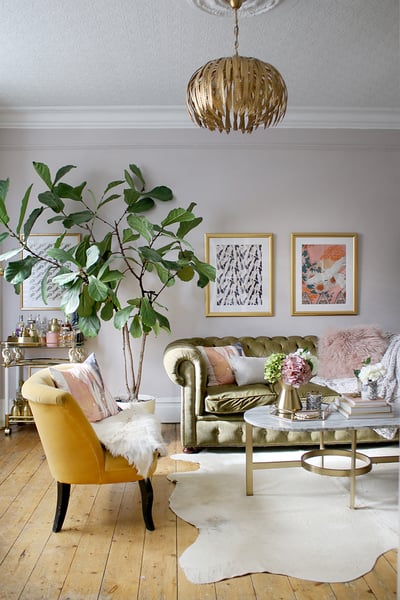 Kimberly Dark of Swoon Worthy's fabulous living room